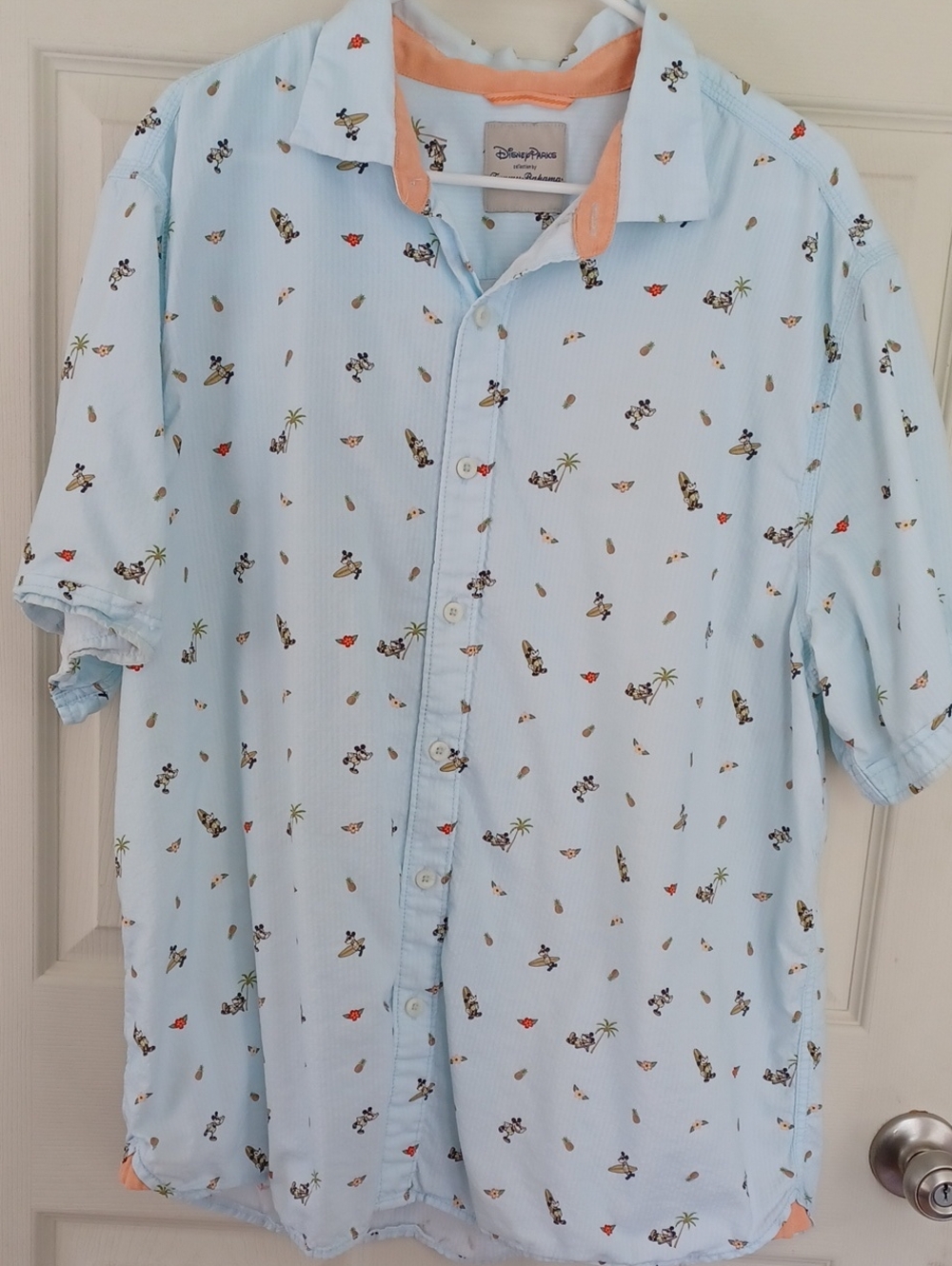 Tommy Bahama Disney Parks Button Down. Light Blue. Mickey Mouse. Mens XL.